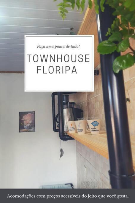 Townhousefloripa I Praia Do Mocambique Riovermelho Florianópolis Eksteriør billede