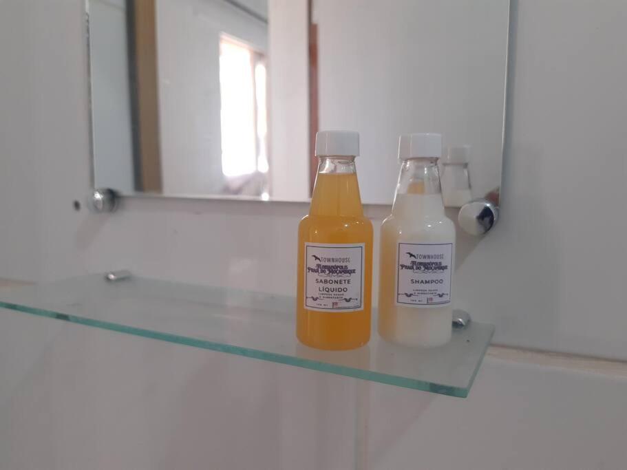 Townhousefloripa I Praia Do Mocambique Riovermelho Florianópolis Eksteriør billede